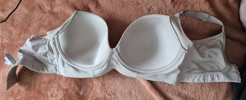 Leonisa Bra Beige Size 40DD 🏆 - photo 2