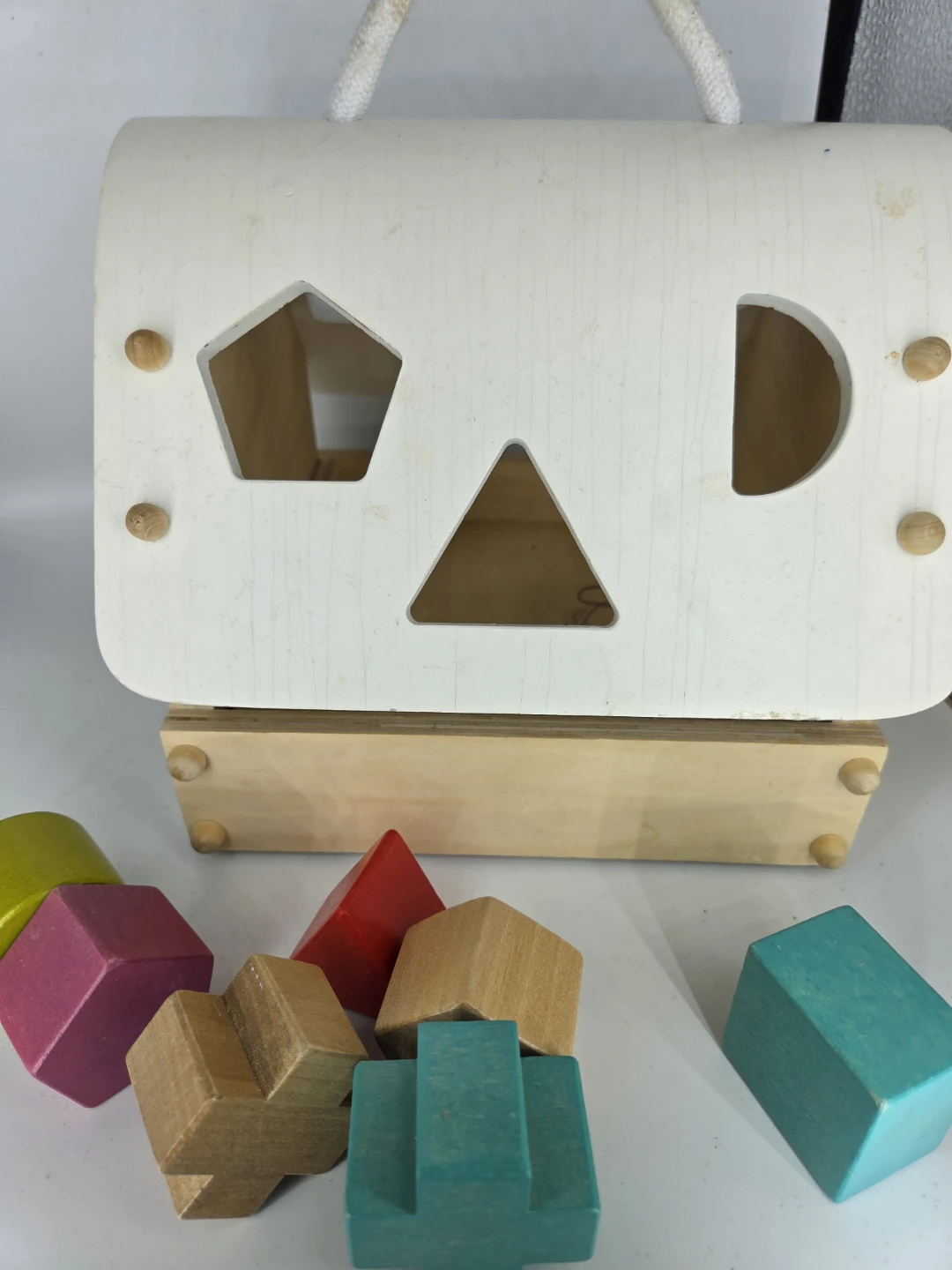 Janod Wooden Sorting House with Clock Toy🏆 - photo 2