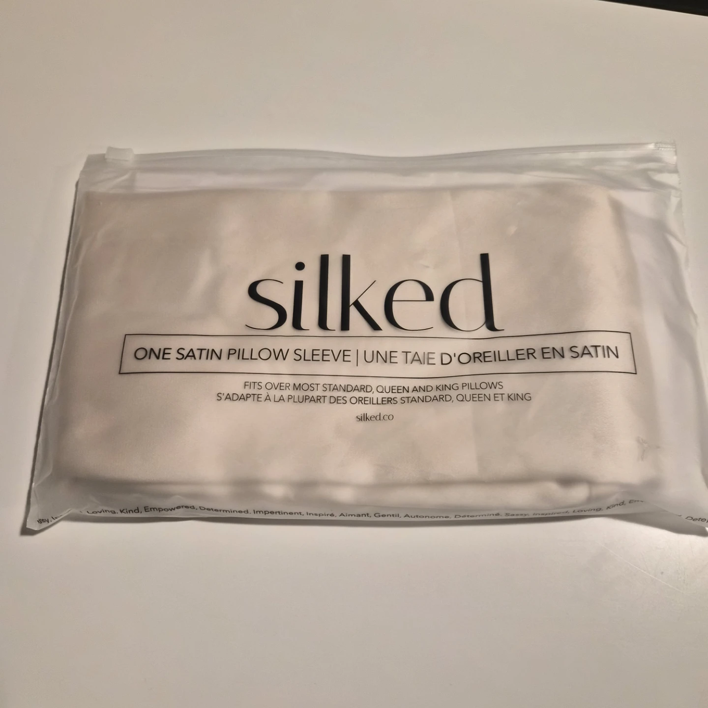 Silked Satin Pillow Sleeve - Cream 🏆