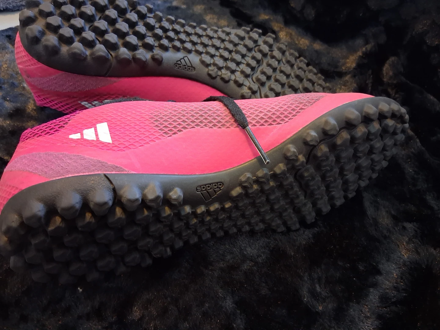 Adidas Pink Soccer Cleats Size us 8 - photo 4