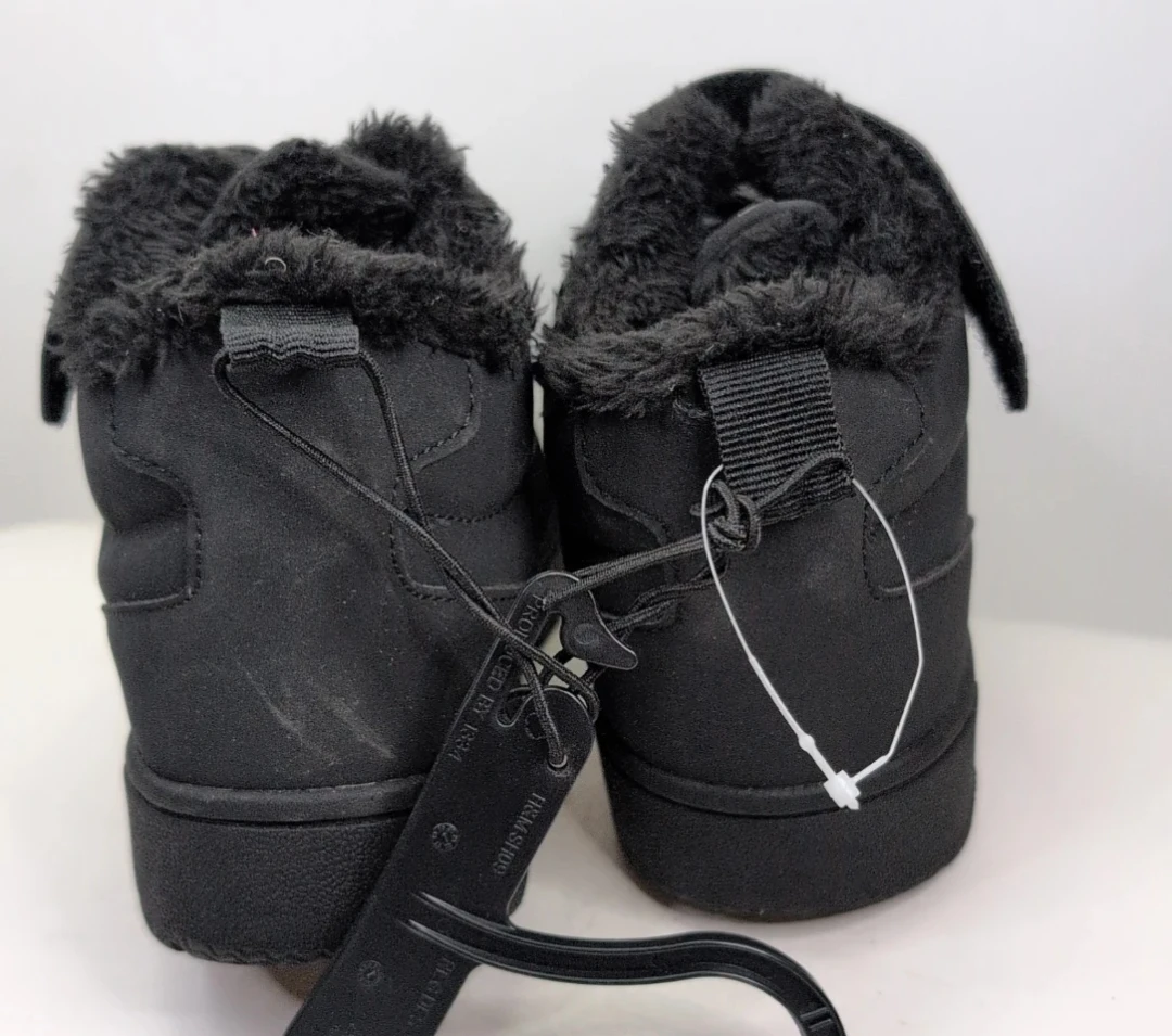 Black Winter Boots EUR 33 - photo 2