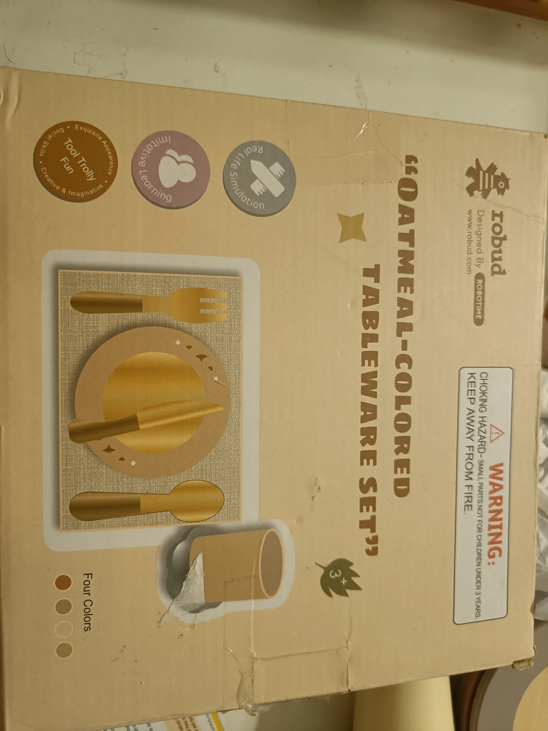 Robud Oatmeal-Colored Tableware Set