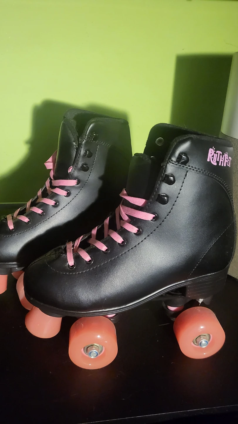 Ruthfot Women's Roller Skates Size 6.5 / 37 EU