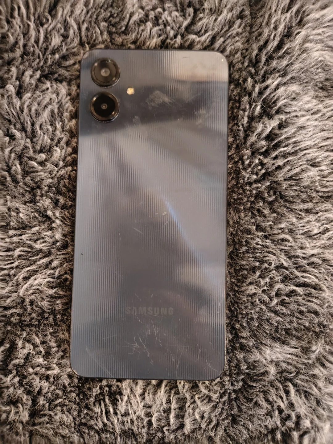 Samsung Smartphone - photo 3
