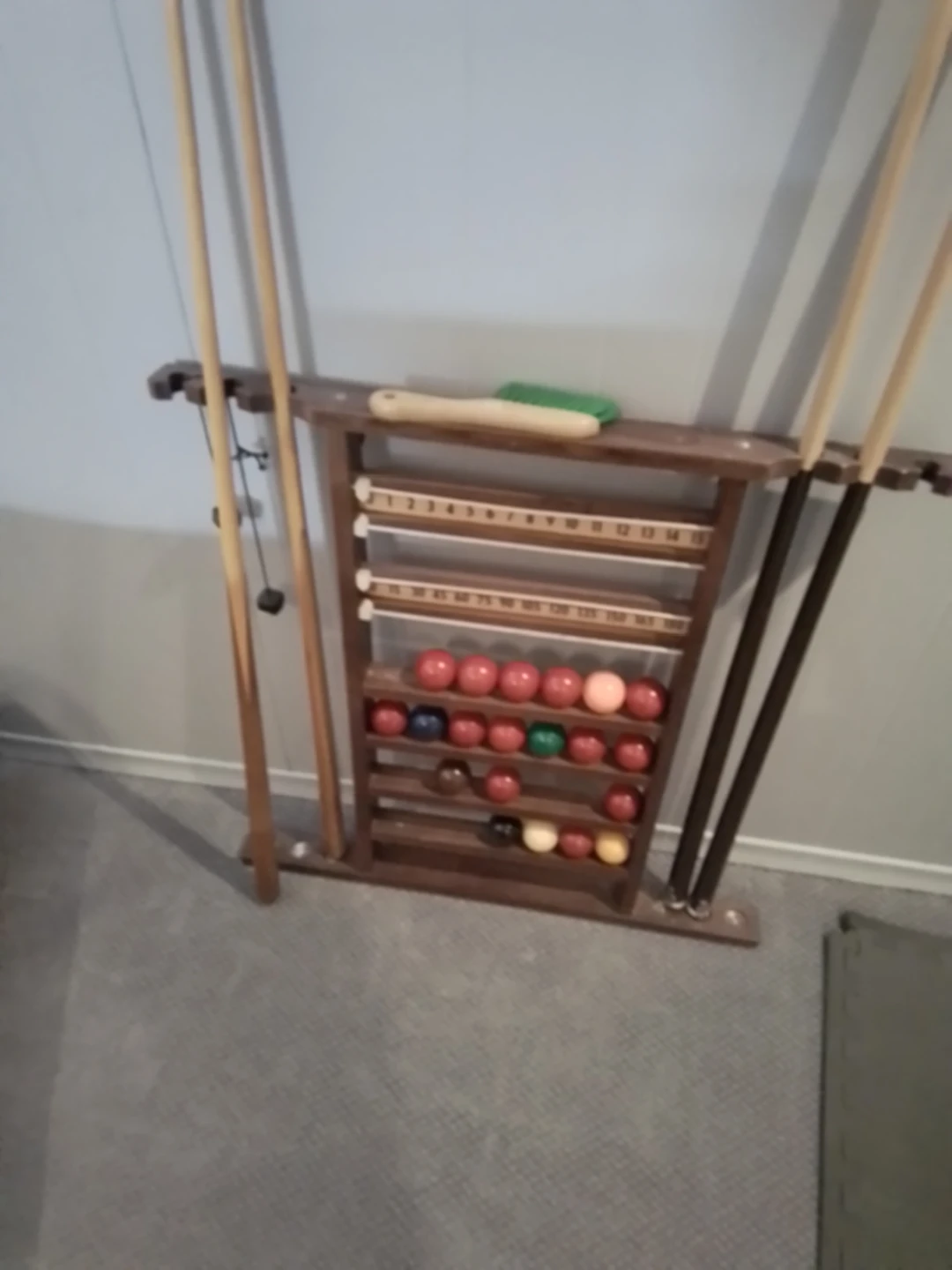 Pool table