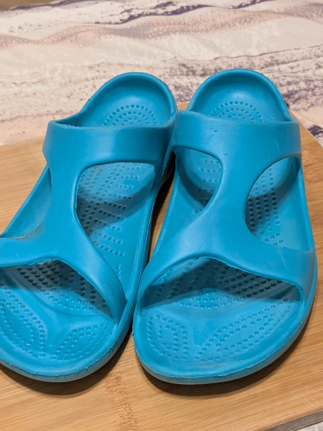 Blue Slide Sandals Size 9
