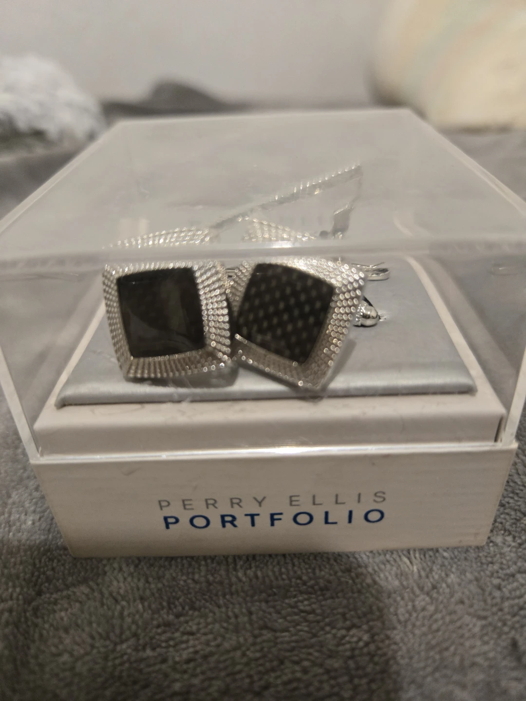 60% OFF! Perry Ellis Portfolio Cufflinks and Tie Bar Set  🏆