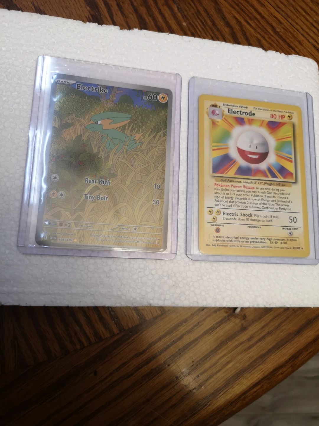 Pokemon Cards - Electrode & Electrike