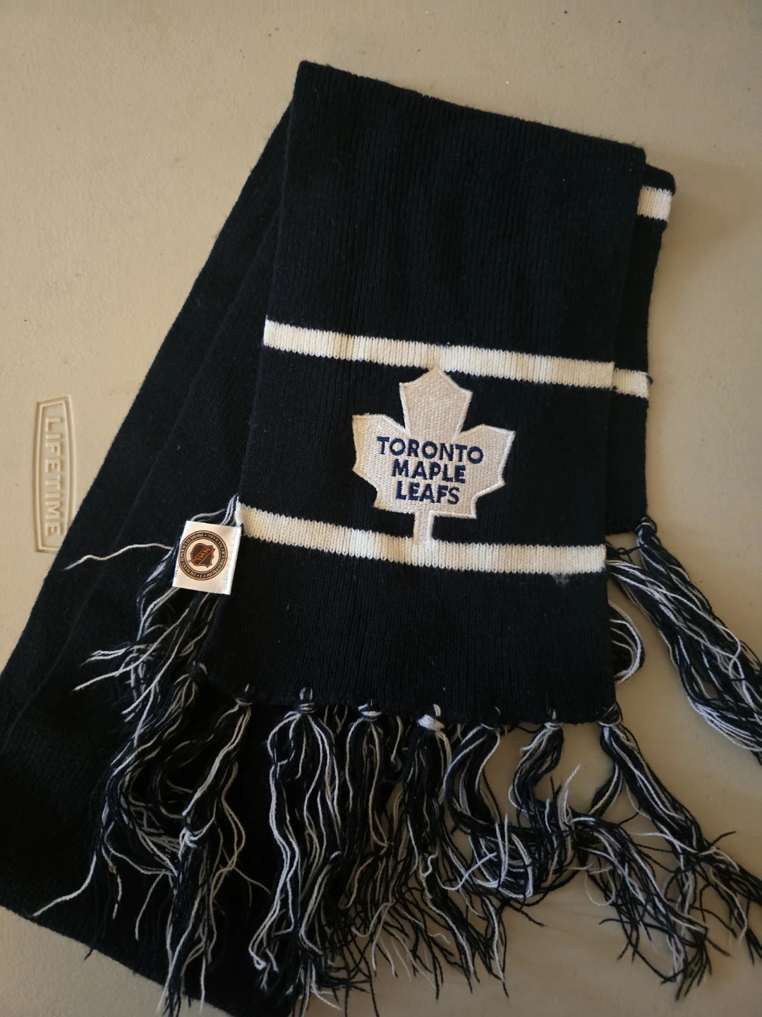 Toronto Maple Leafs Scarf-54 " Exellent condition