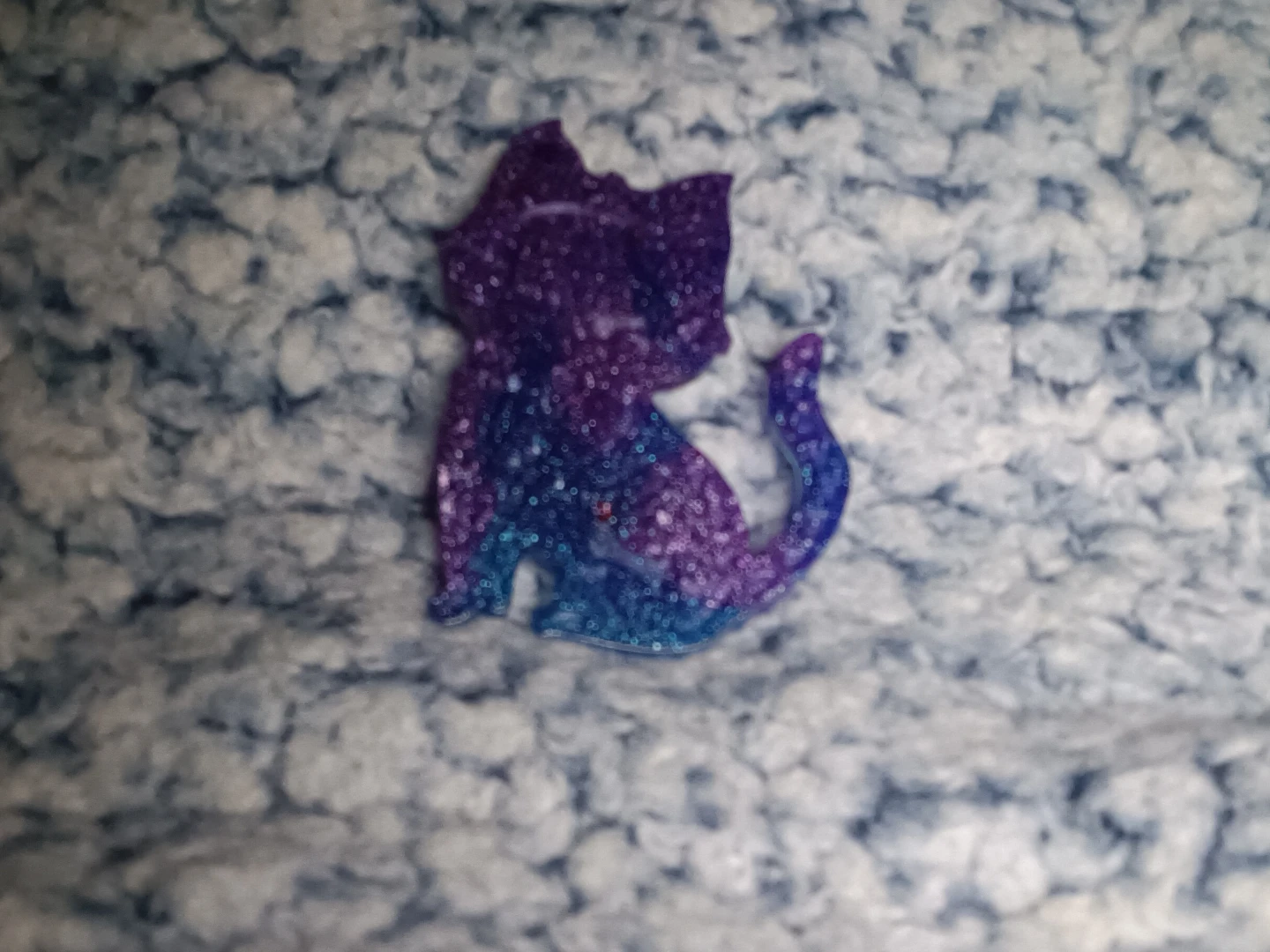 Handmade Glitter Resin Cat Charms - photo 3
