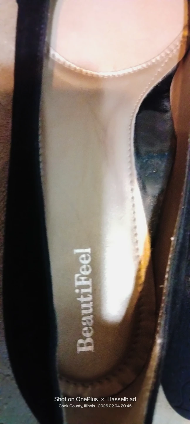 BeautiFeel Suede Heels - photo 4