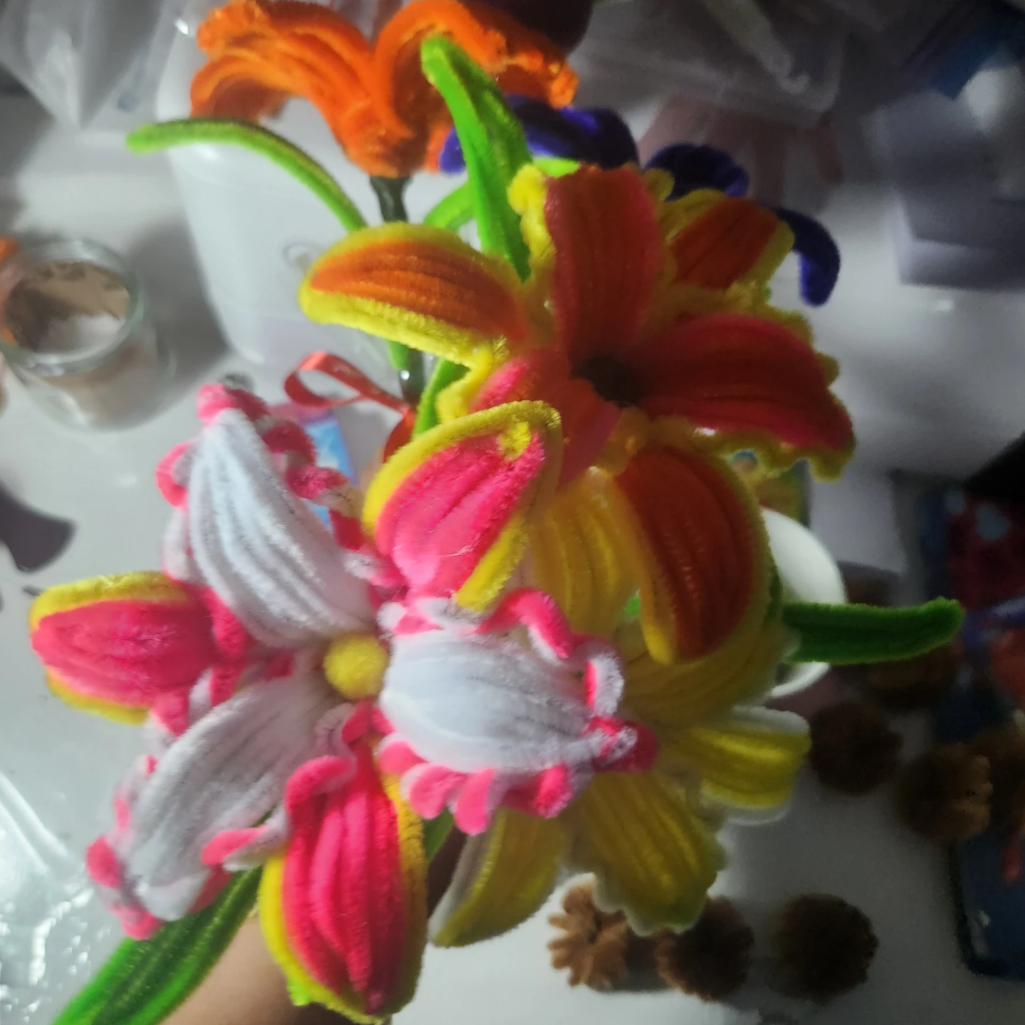 Craft Pipe Cleaner Flowers for Valentines - photo 5