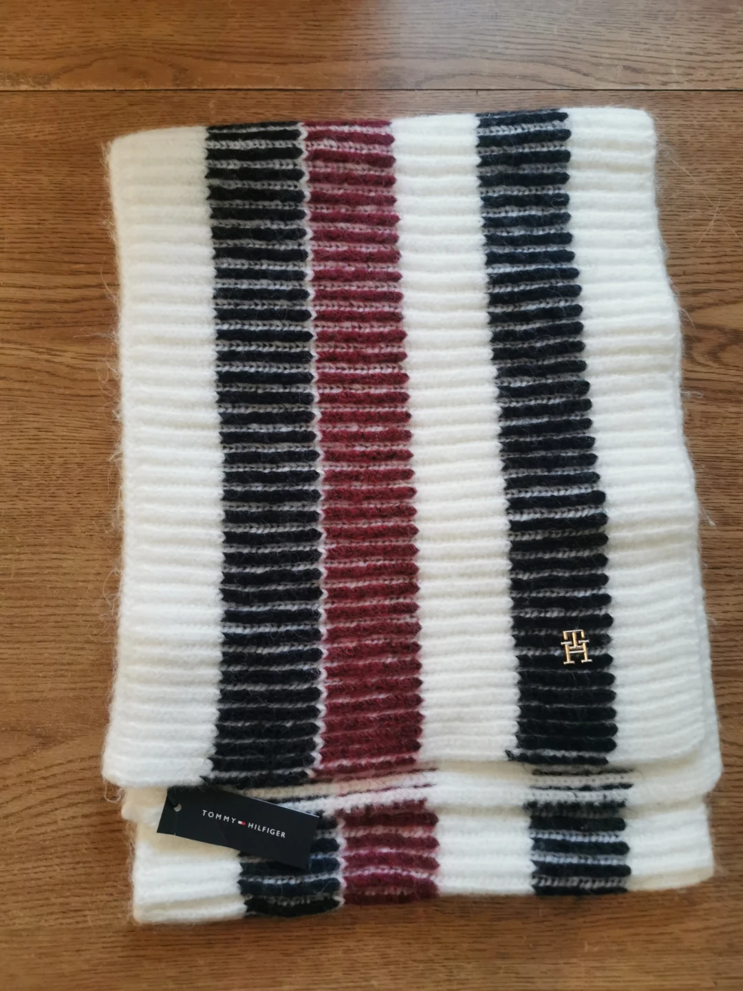 Tommy Hilfiger Scarf - Brand New