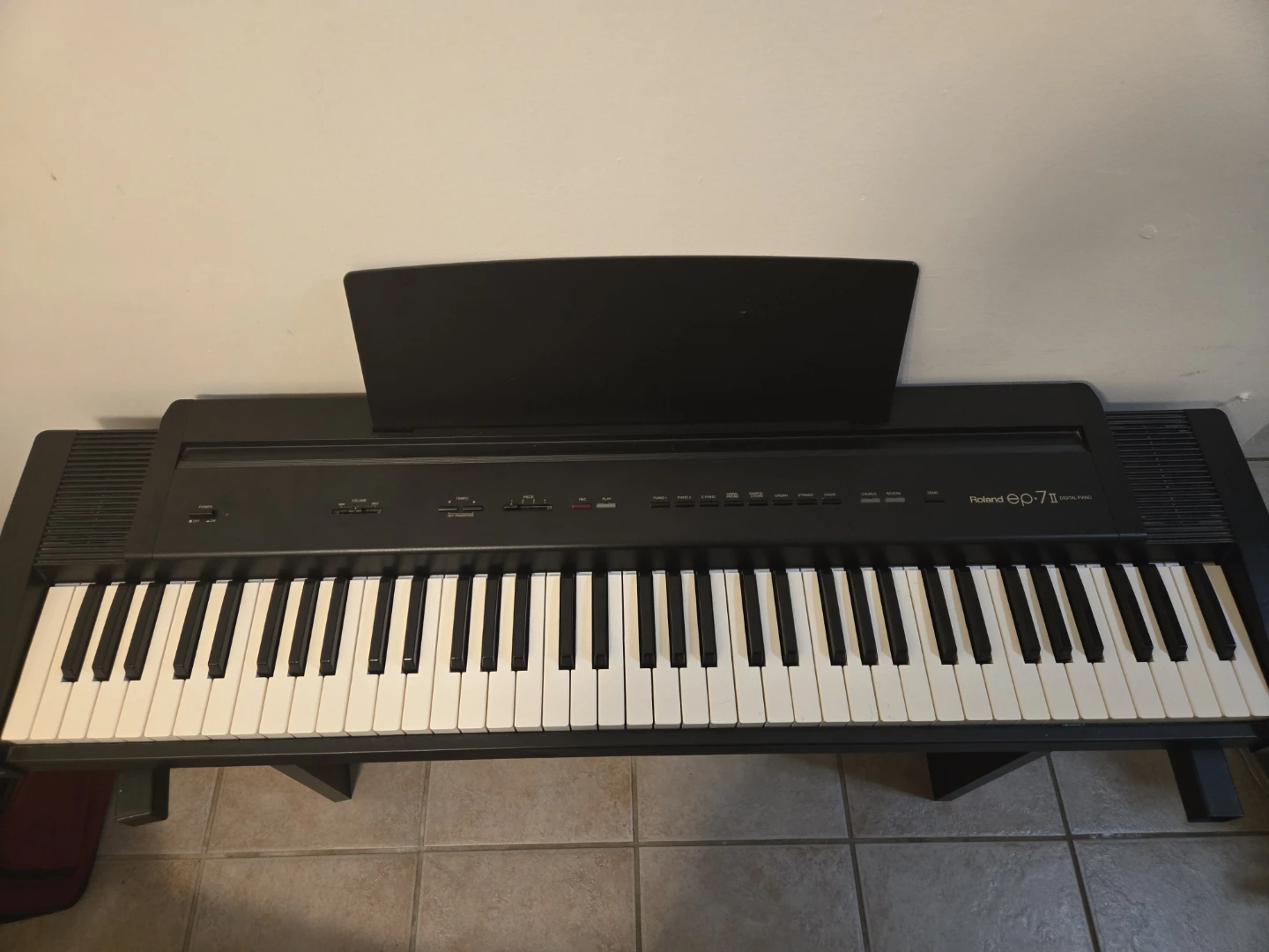Roland EP-7II Digital Piano