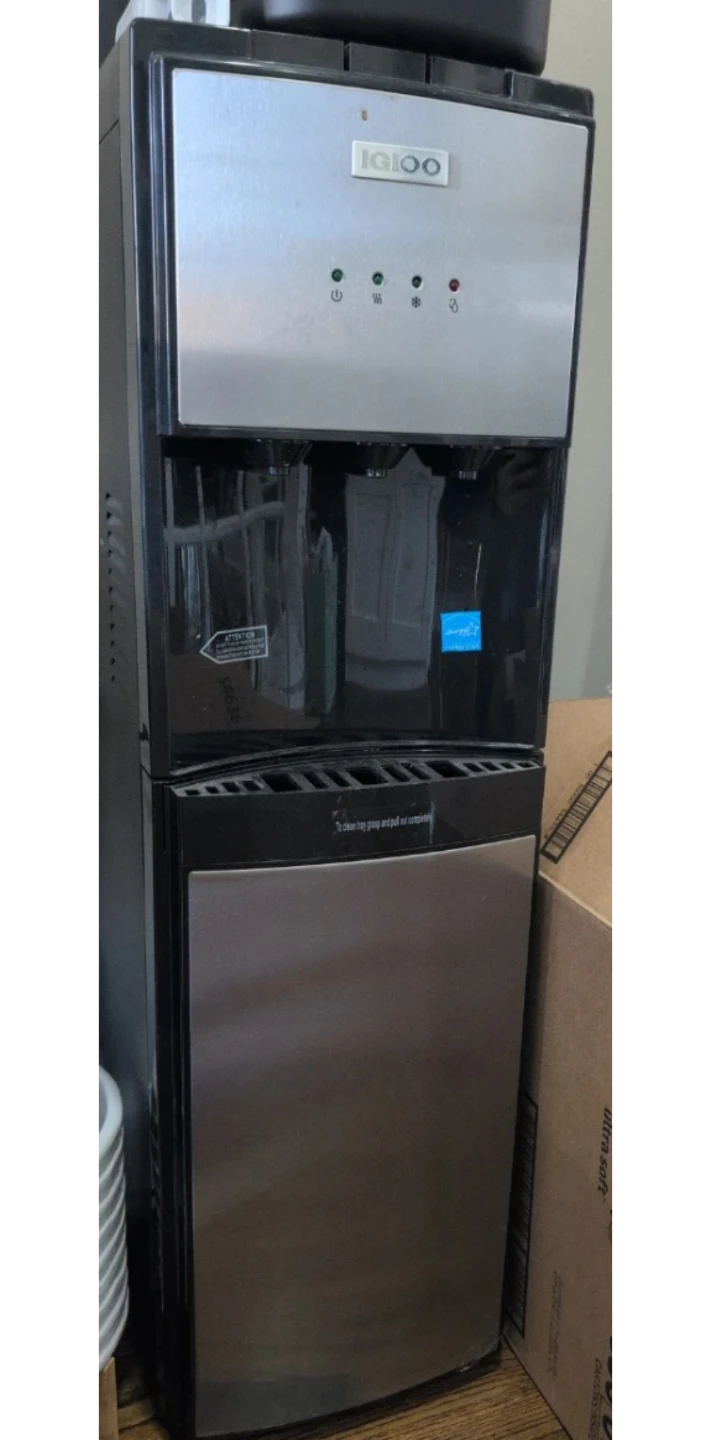Igloo Water Cooler
