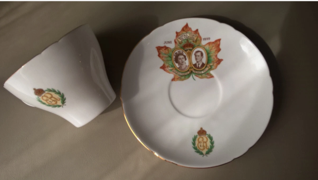Queen Elizabeth Prince Philip Canada Teacup & Saucer - photo 4