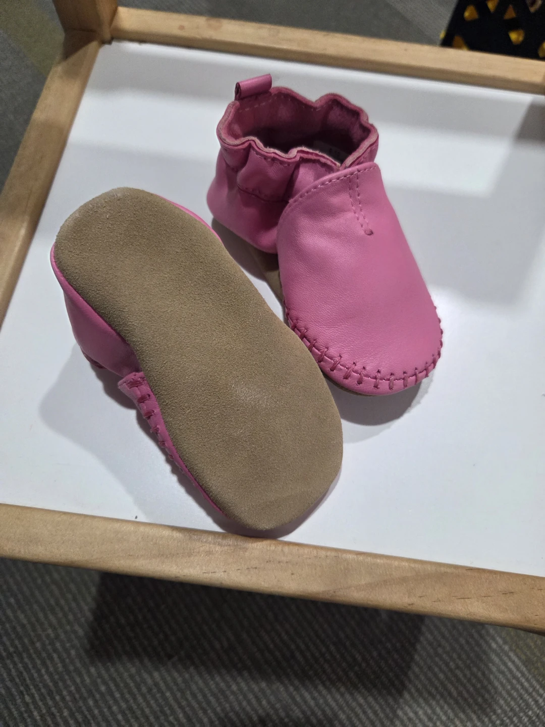 Robeez Pink Classic Leather Baby Shoes - 6-12 Months - photo 3