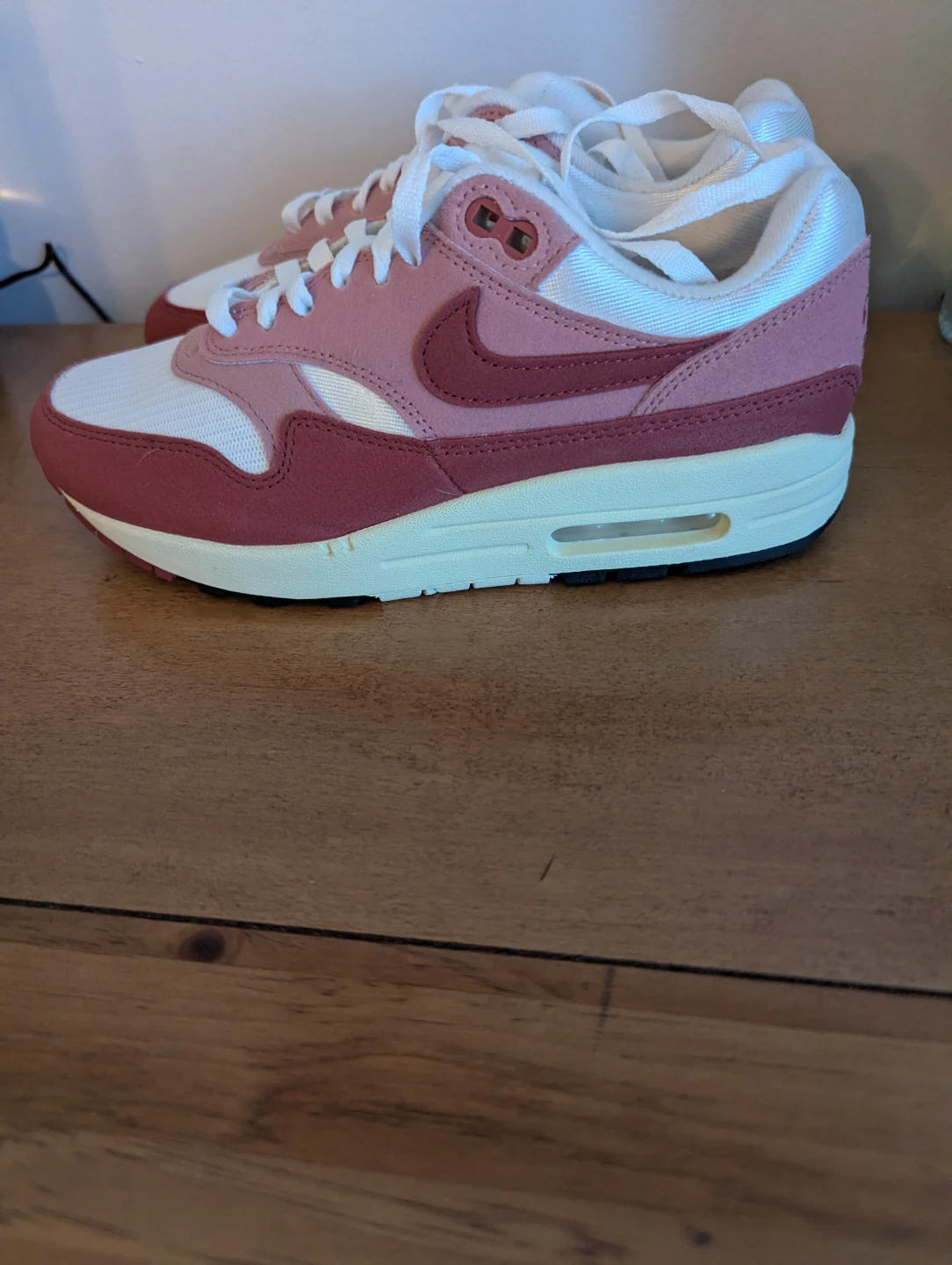 Nike Air Max 1 Red Stardust size 7 - photo 3