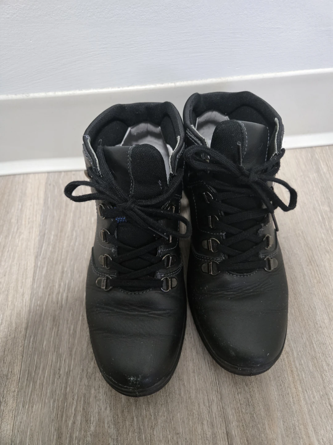 Flexi country leather Hiking Boots