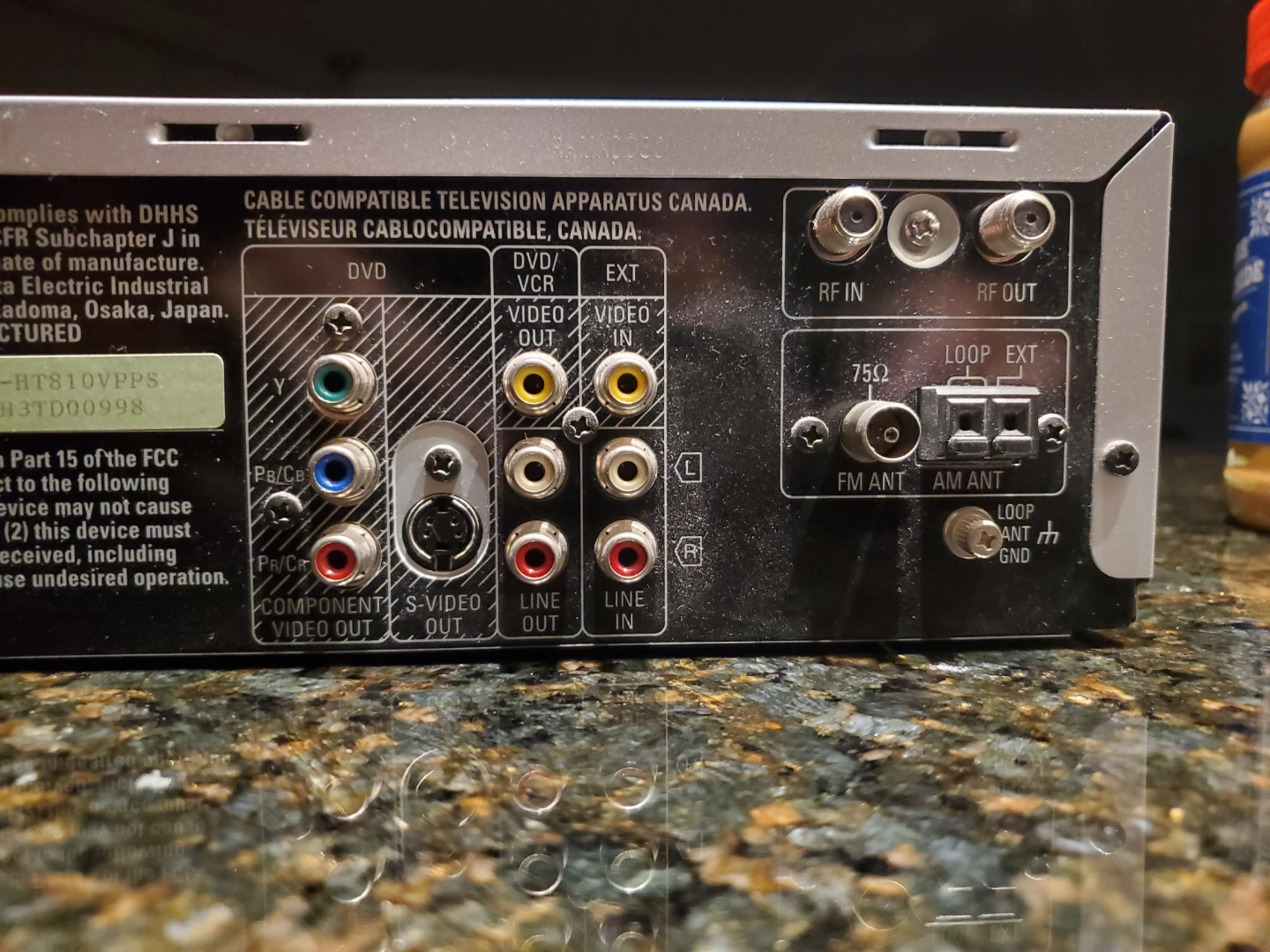 Panasonic SA-HT810V DVD/VCR Home Theater Sound System - photo 3