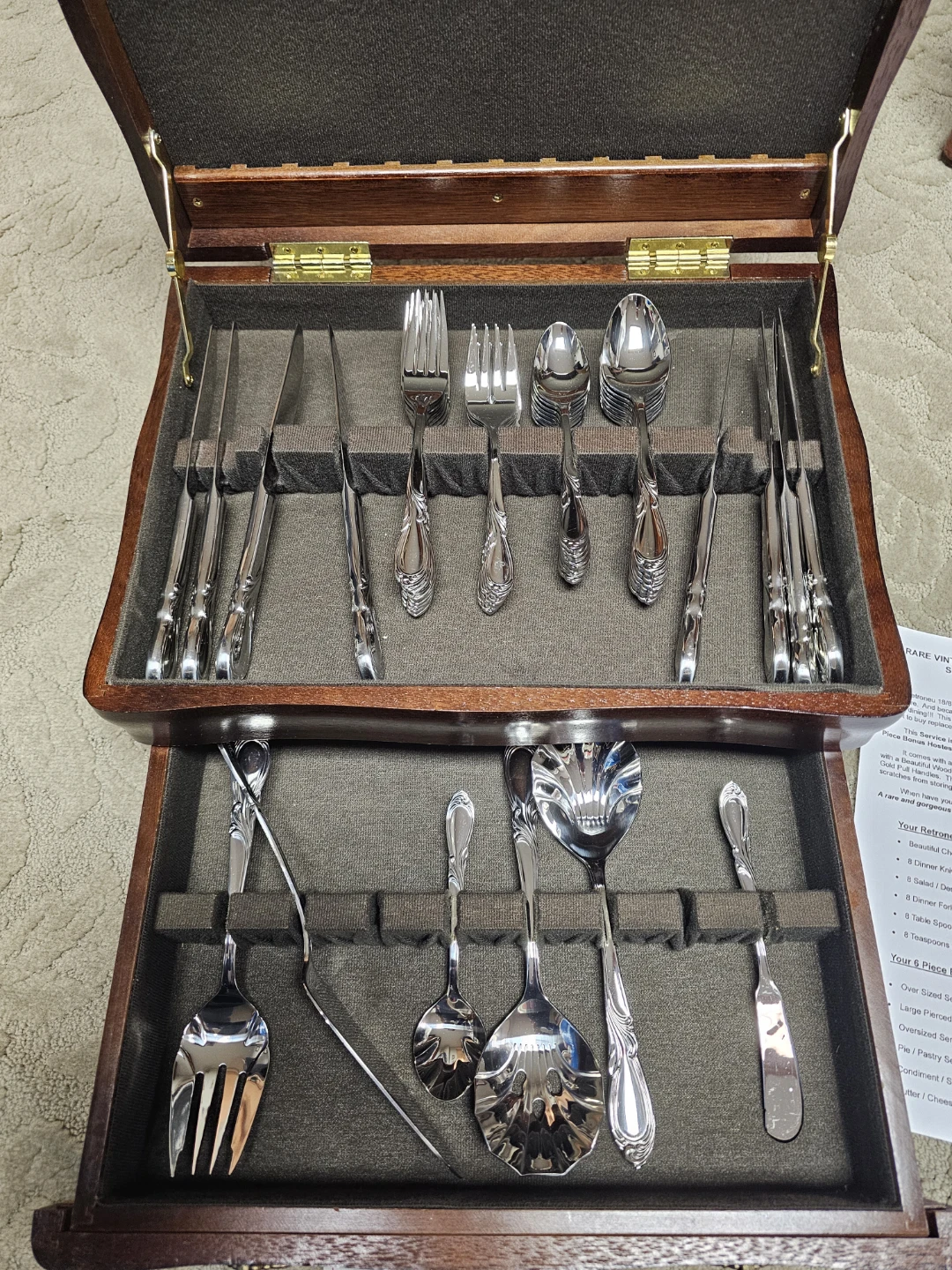Retroneu NEW 18/8 Stainless Flatware Set / 46 pieces!