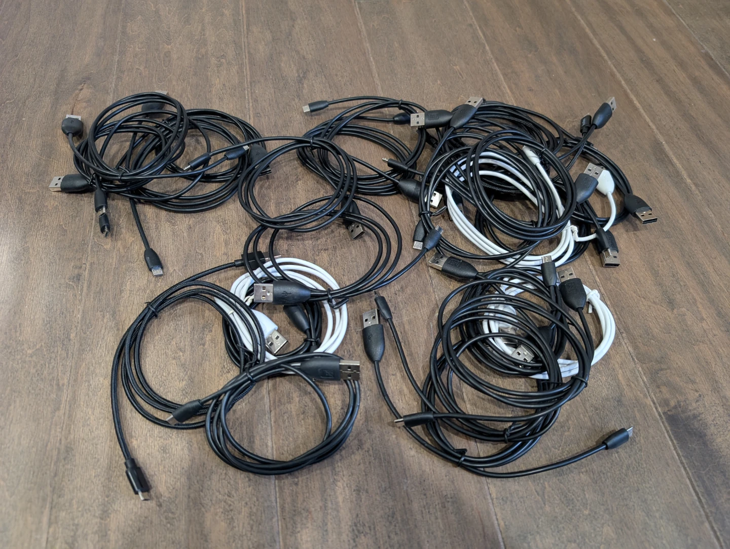 Micro USB B Charging Cables For Sale
