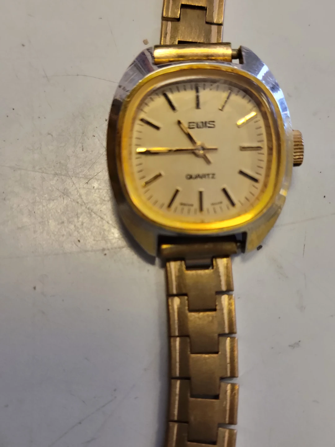 Egis Quartz Watch - photo 2