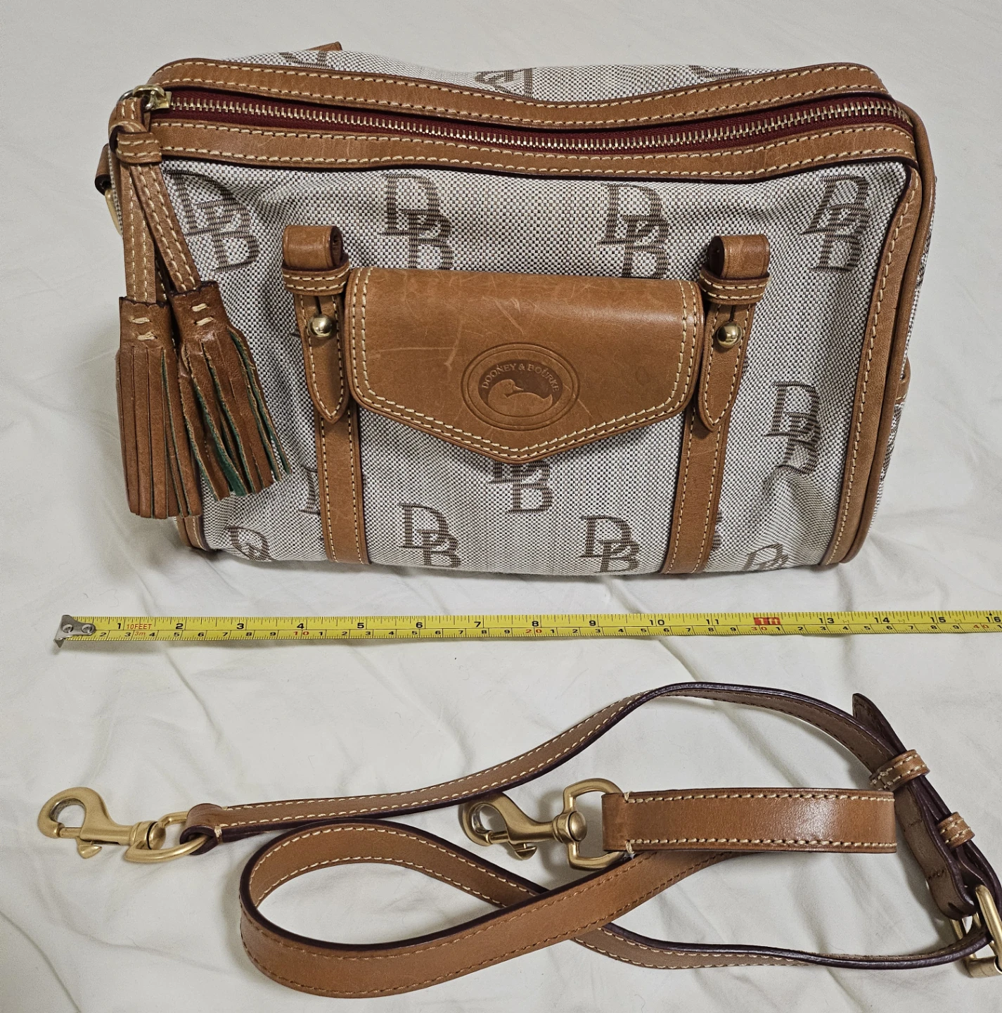 dooney and bourke bag