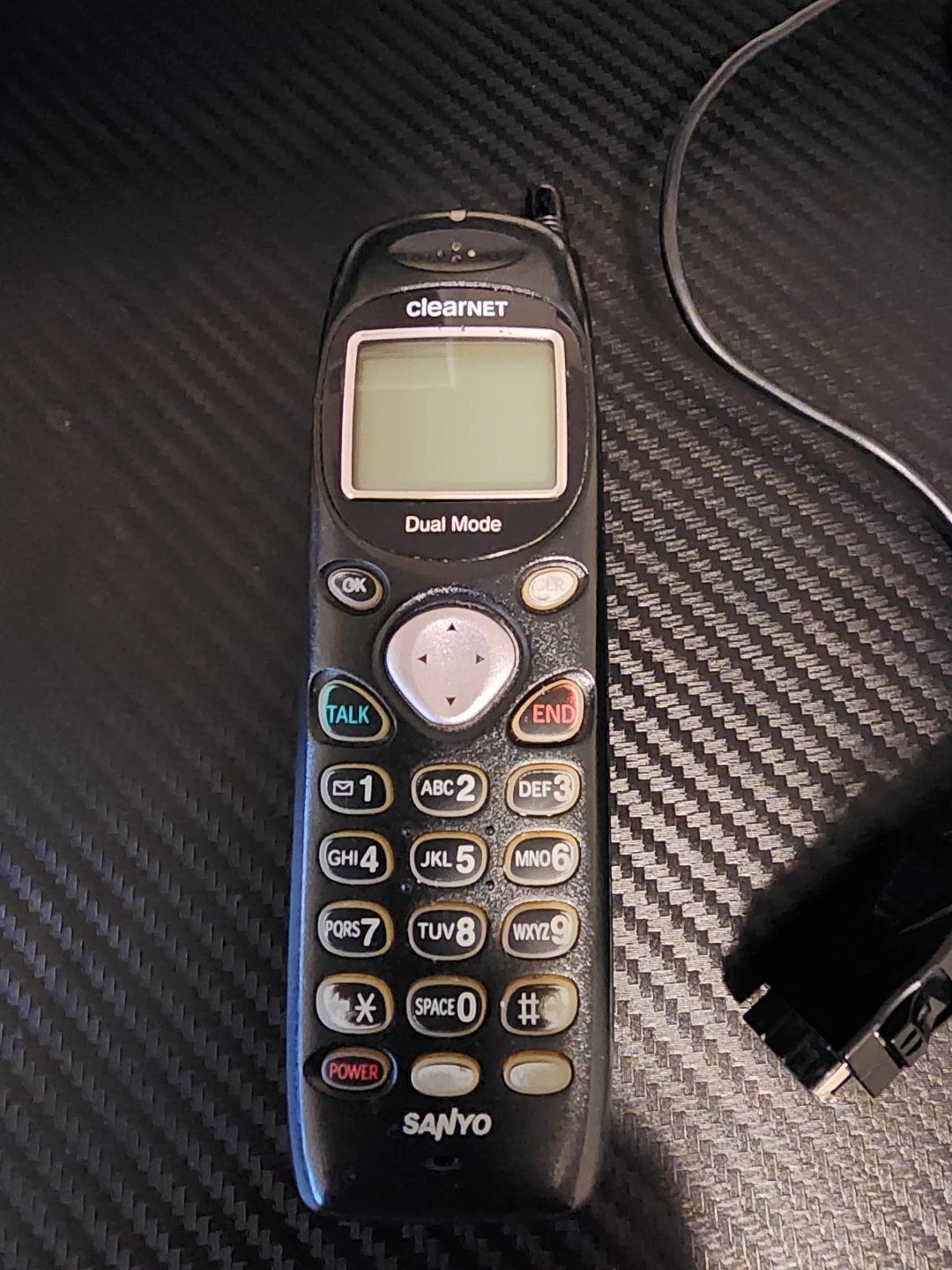 Sanyo SCP-4000 Cell and Charger - photo 2