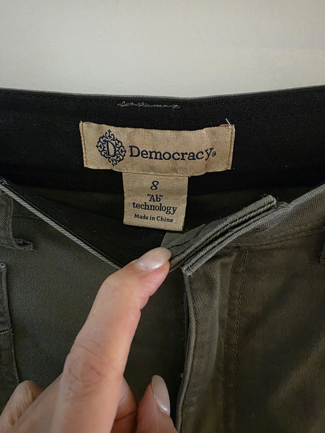 Democracy Cute Womens Cargo Pants Size 8 - photo 4