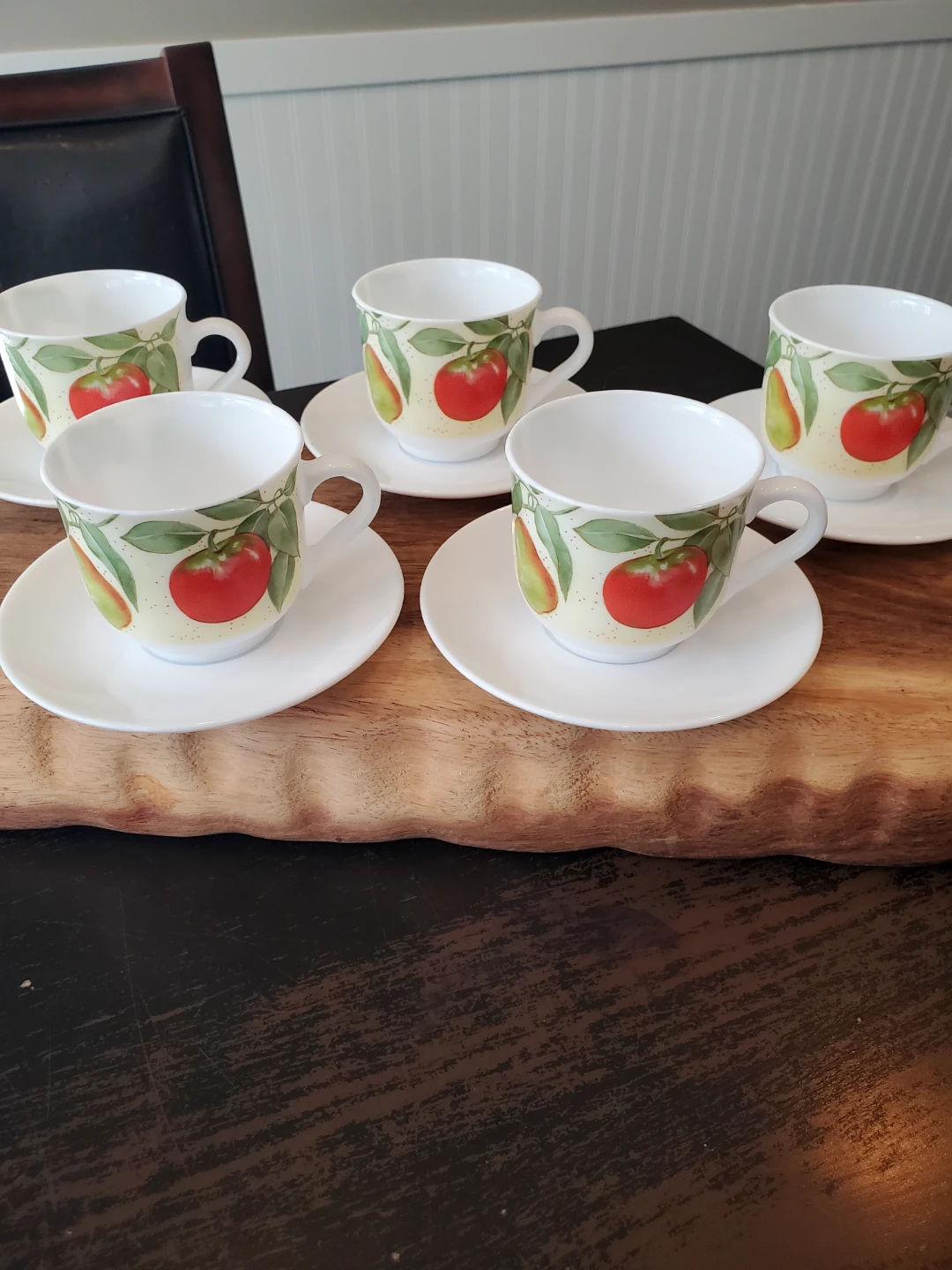Set of 5 Teacups and Saucers with Tomato Design - photo 2