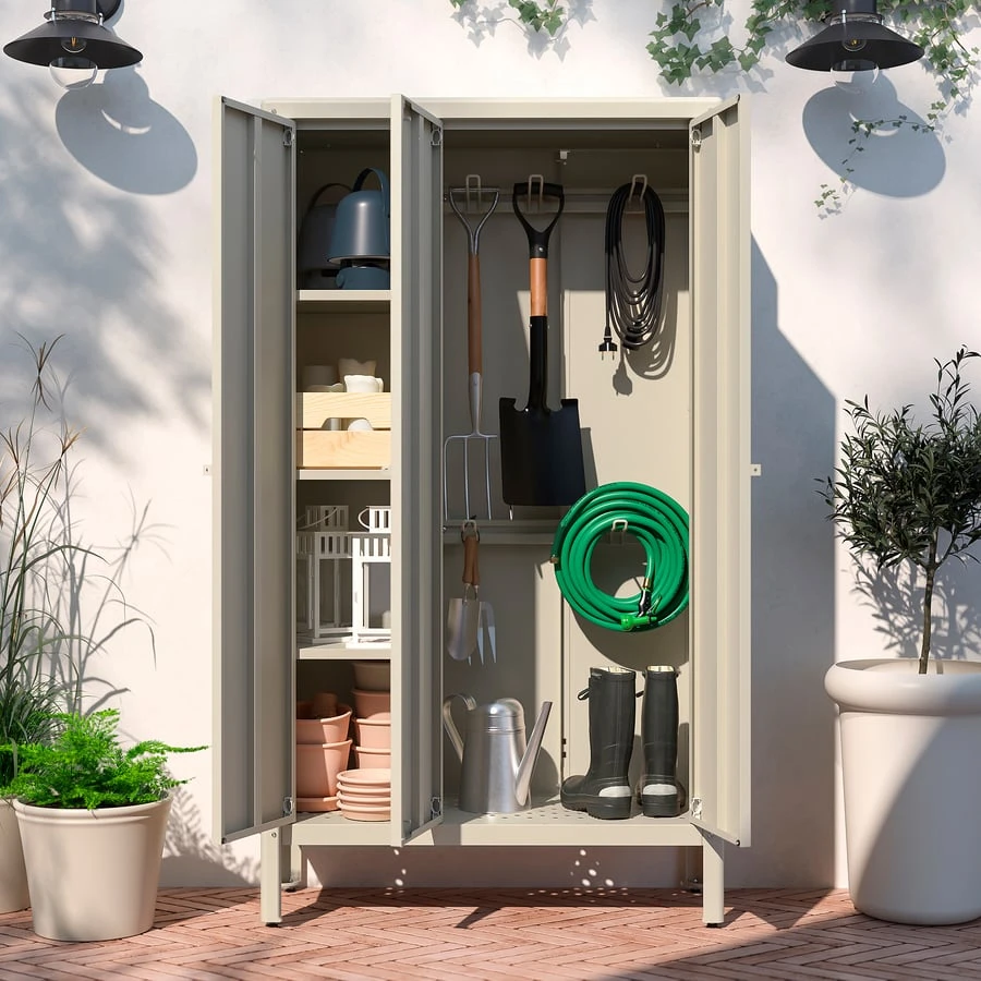 Cream coloured metal storage cabinet with double doors - photo 3
