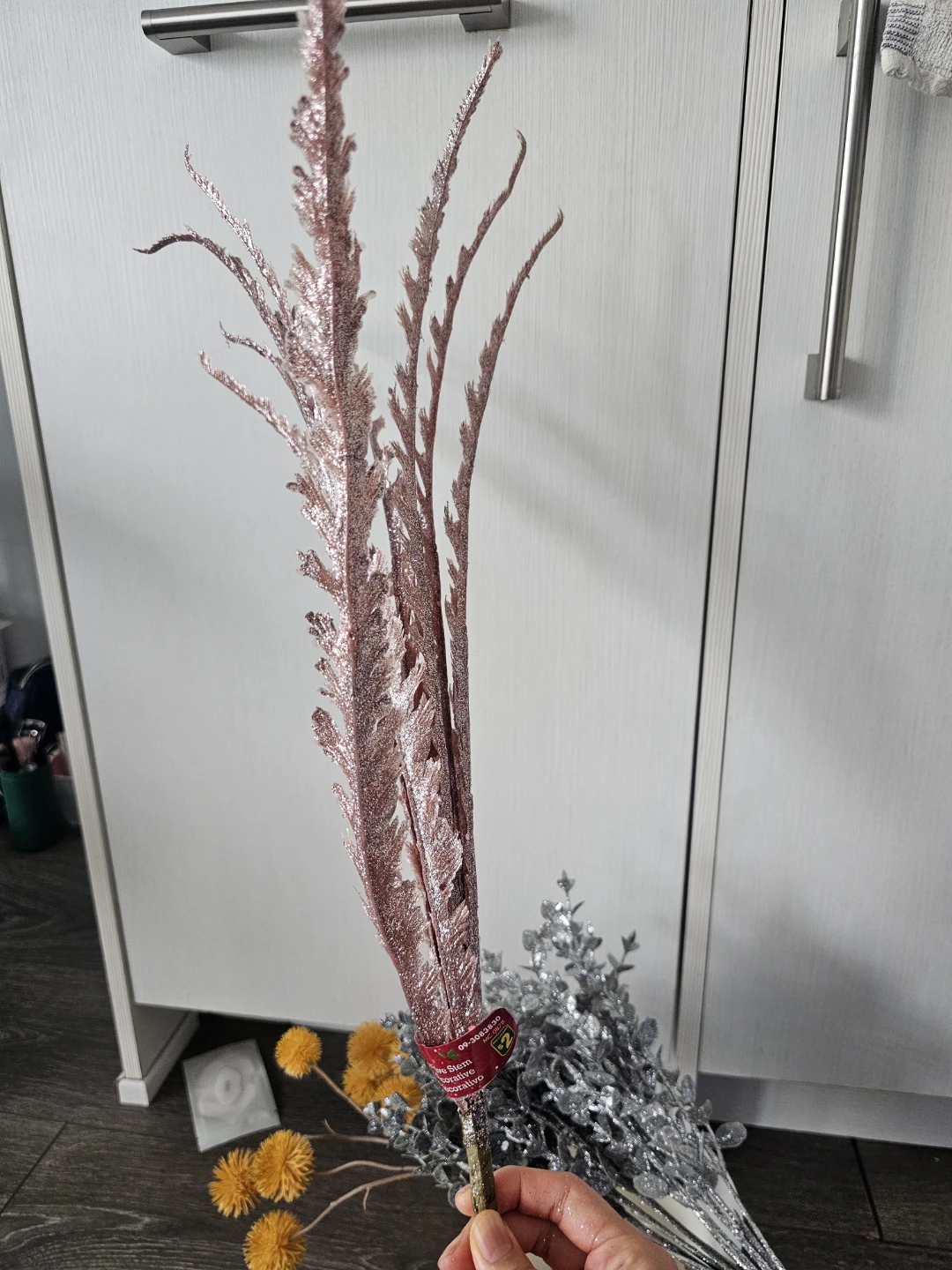 Artificial Floral & Foliage Arrangement - photo 5