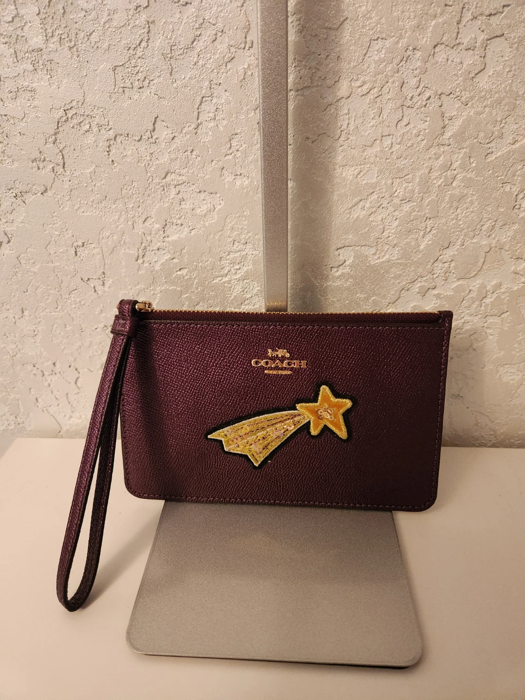 Coach Wristlet Burgundy Shooting Star