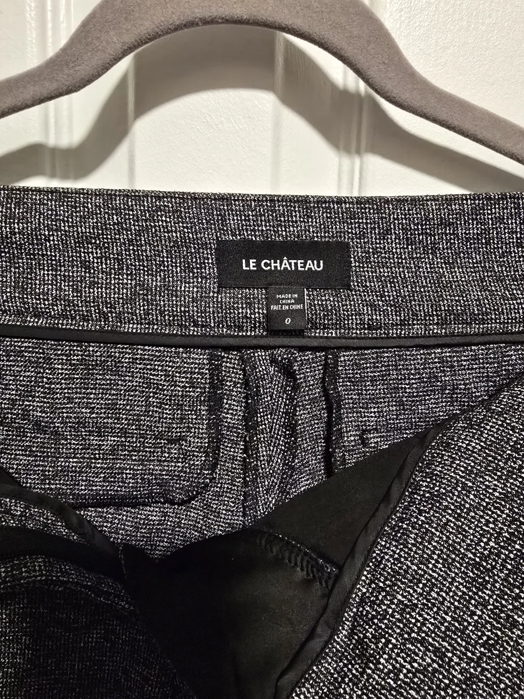 LE CHÂTEAU Grey Herringbone Pants Size 0 - photo 2