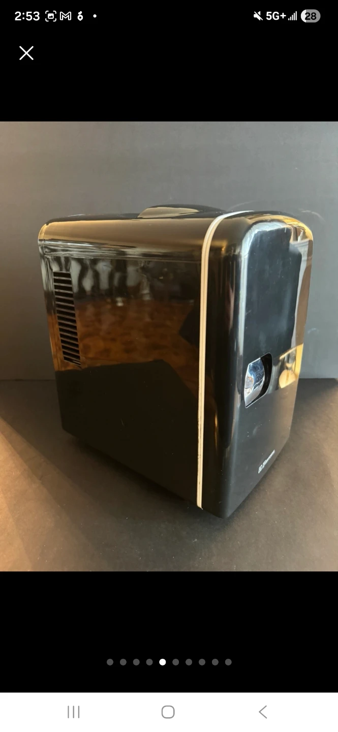 Emerson Mini Fridge cools your peptides or cans - photo 3