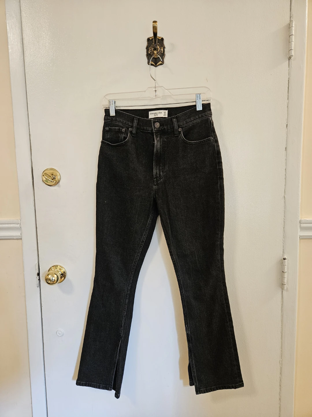 Abercrombie & Fitch The Skinny High Rise Jeans