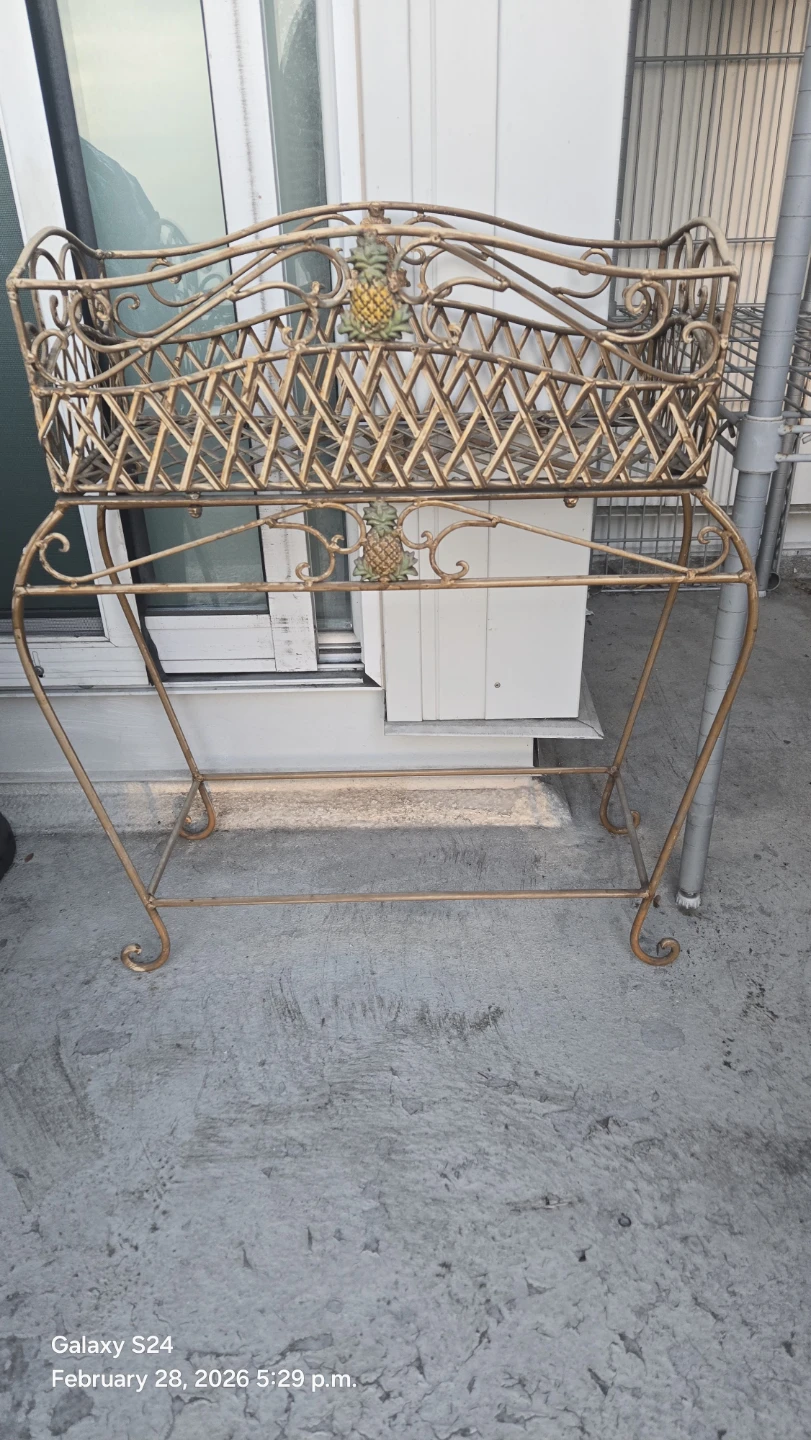 Gold Metal Plant Stand with Pineapple Decor - photo 3