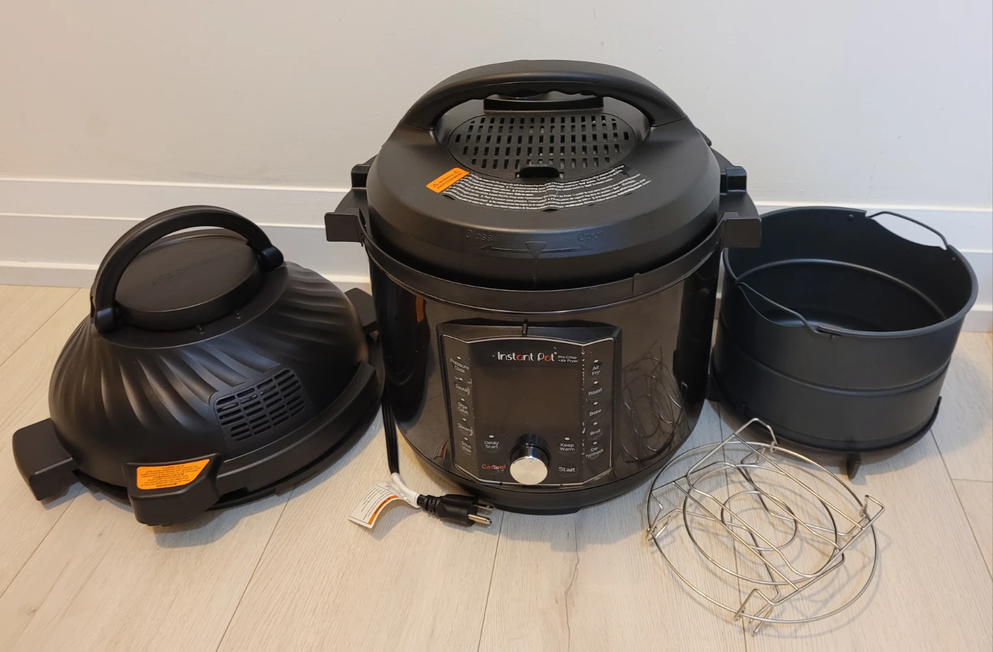 Instant Pot Pro Crisp Air Fryer Lid and Accessories