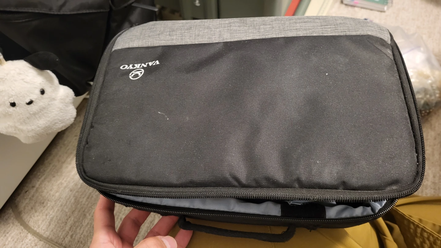 VANKYO Projector with Carrying Case - photo 3