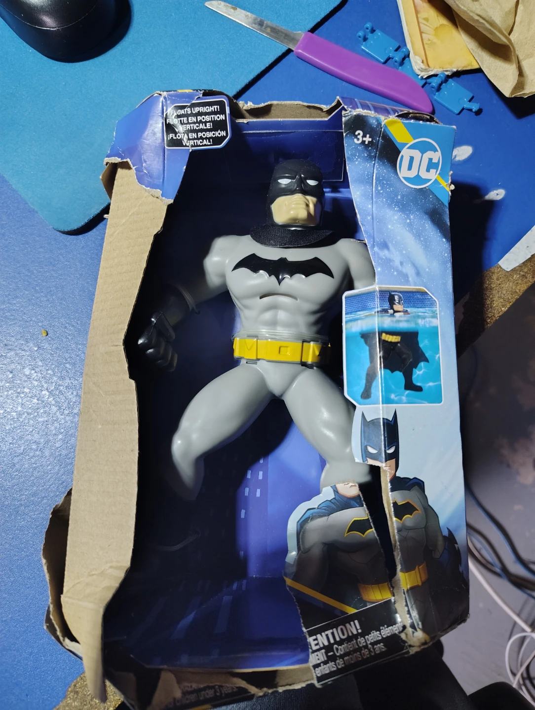 DC Comics Batman "Floatin' Figures" Toy