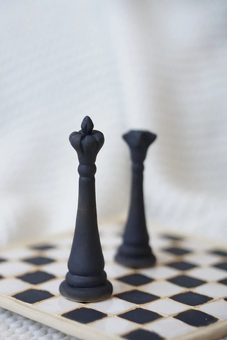Handmade Ceramic Chess Set - King and Queen - photo 4