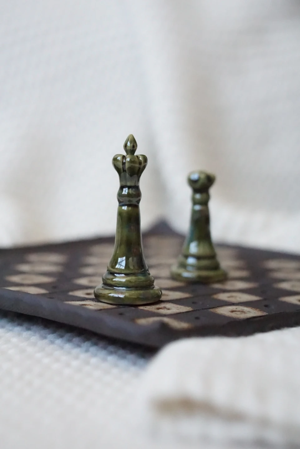 Handmade Ceramic Chess Set - King and Queen - photo 5