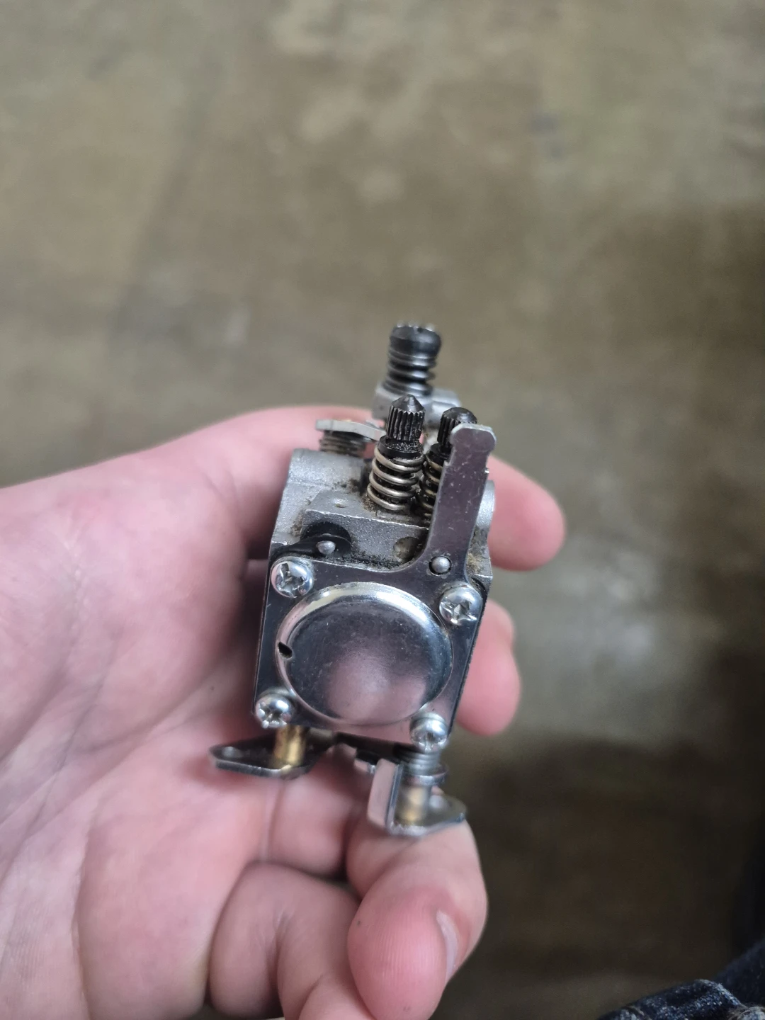 Walbro Carburetor for Chainsaw - photo 5