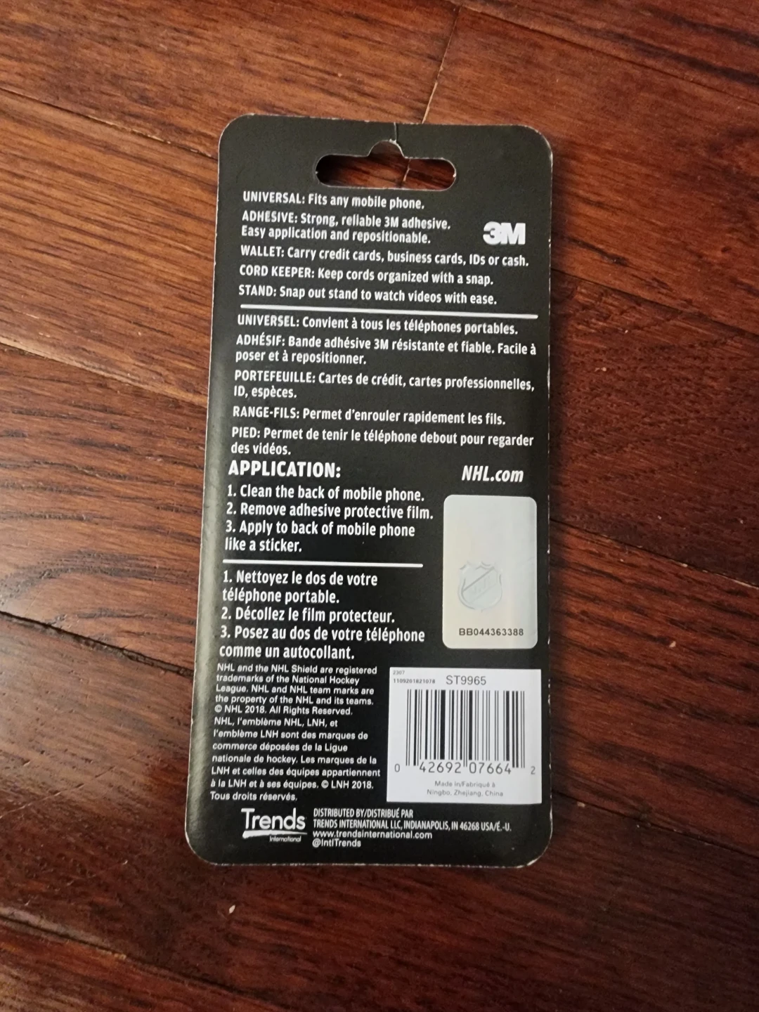 NHL Toronto Maple Leafs 3-in-1 Universal Mobile Wallet - photo 2