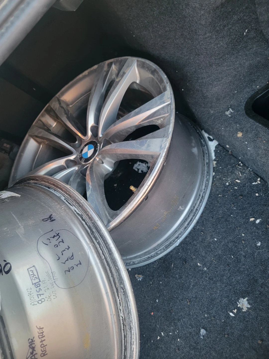 BMW Alloy Wheels - photo 2