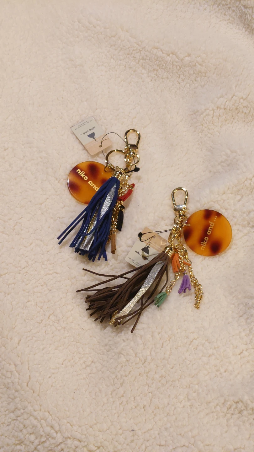 [Niko and...] Ribbon Keychain With Tags for ONE