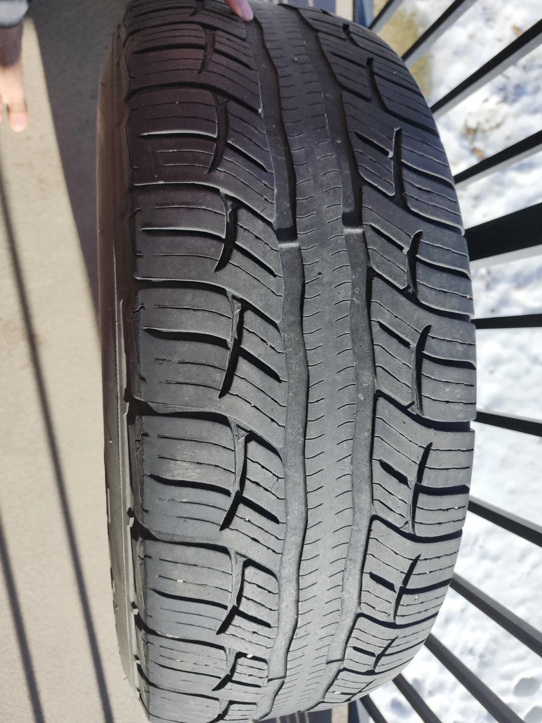 Goodyear Wrangler All-Season Tire 235/65R18