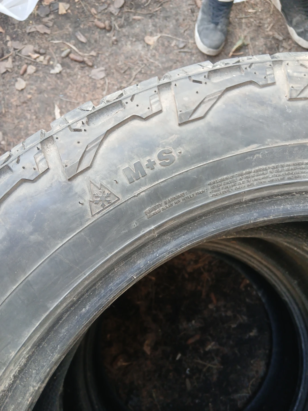 3 winter Tires 275/55R20 - photo 2