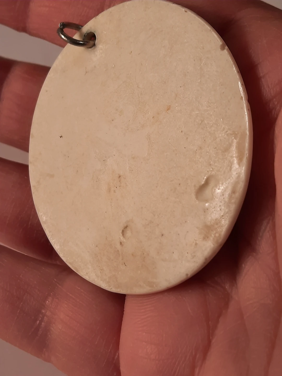Round Pendant with Black and White Indigenous Design - photo 4